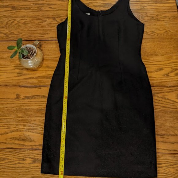 Vintage 100% Wool Little Black Dress, Made in Canada, Local Artist - Picture 5 of 6